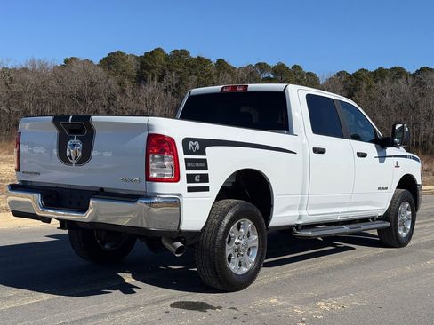 Used 2024 RAM 2500 Big Horn AWD/4WD image 3