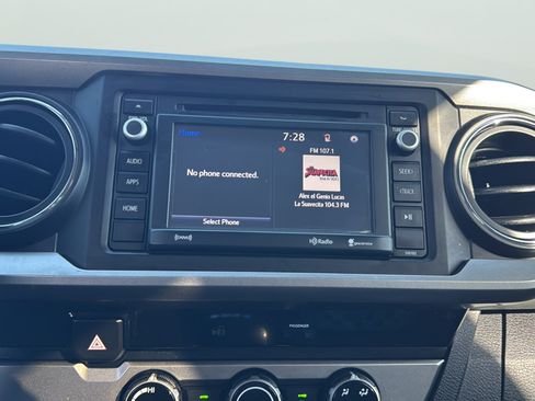 Used 2016 Toyota Tacoma SR5 w/ Towing Package RWD image 25