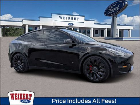 Used 2022 Tesla Model Y Performance AWD/4WD image 1