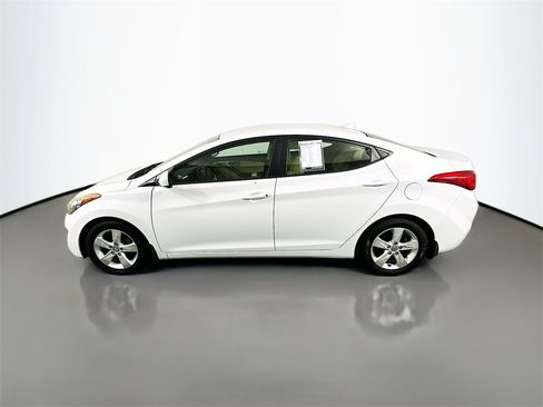 Used 2012 Hyundai Elantra GLS w/ Preferred Pkg 3 image 4