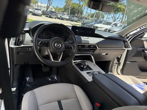 Used 2024 MAZDA CX-90 3.3 Turbo w/ Preferred Package AWD/4WD image 35
