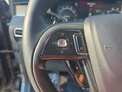 Certified 2022 Lincoln Corsair AWD w/ Premium Package image 17