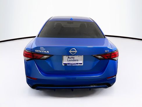 Used 2024 Nissan Sentra SV w/ SV Premium Package image 6