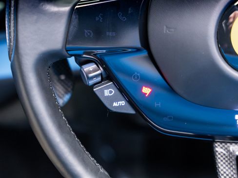 Used 2022 Ferrari SF90 Spider AWD/4WD image 64