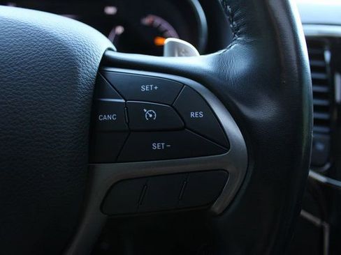 Used 2021 Jeep Grand Cherokee Limited X image 18