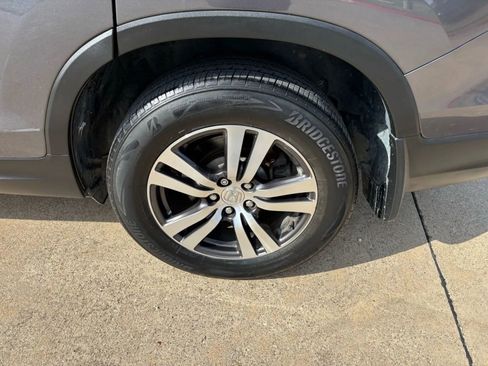 Used 2016 Honda Pilot EX image 9