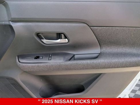 Certified 2025 Nissan Kicks SV AWD/4WD image 35
