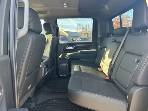 New 2025 GMC Sierra 2500 Denali w/ Denali Reserve Package image 35