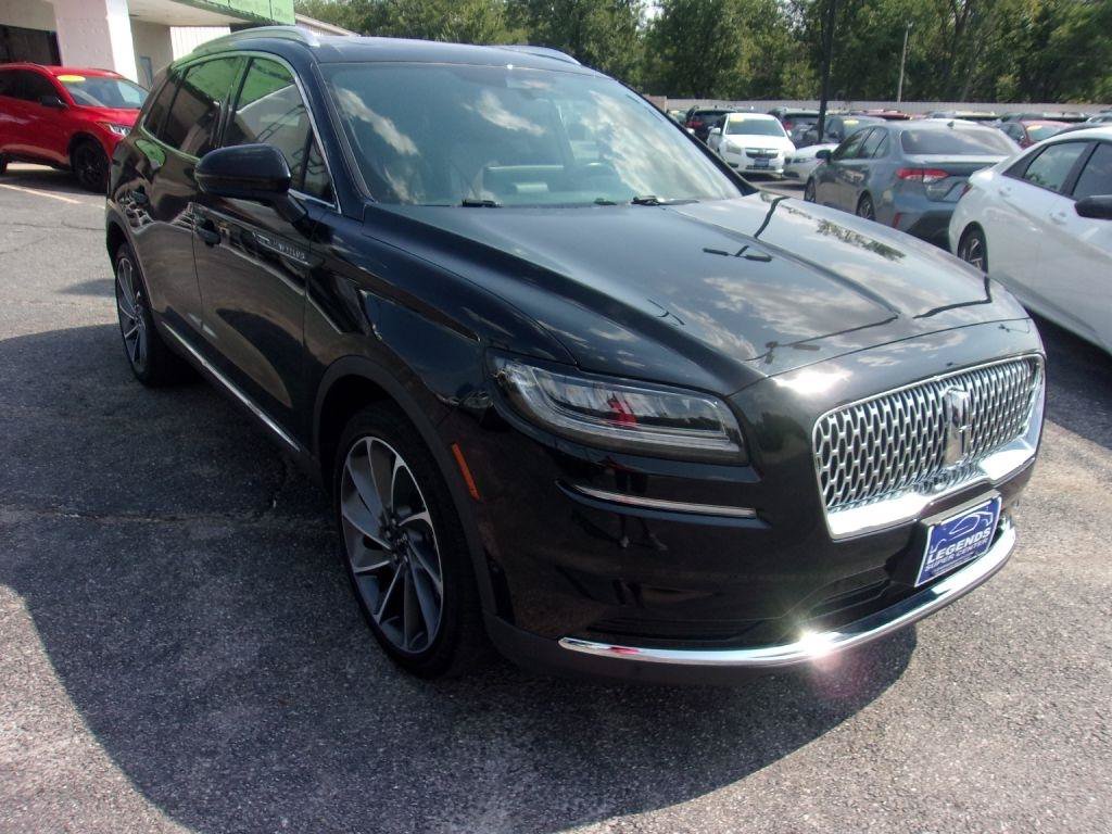 Used 2023 Lincoln Nautilus Reserve w/ Equipment Group 201A FWD image 8