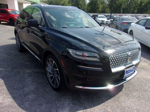 Used 2023 Lincoln Nautilus Reserve w/ Equipment Group 201A FWD image 8