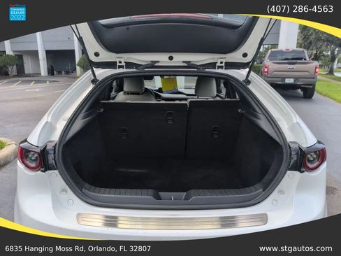Used 2020 MAZDA MAZDA3 Hatchback w/ Preferred Package FWD image 33