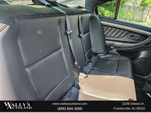 Used 2017 Ford Taurus Police Interceptor AWD w/ Ready For The Road Package image 8