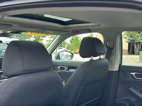 Used 2023 Honda Civic EX image 31