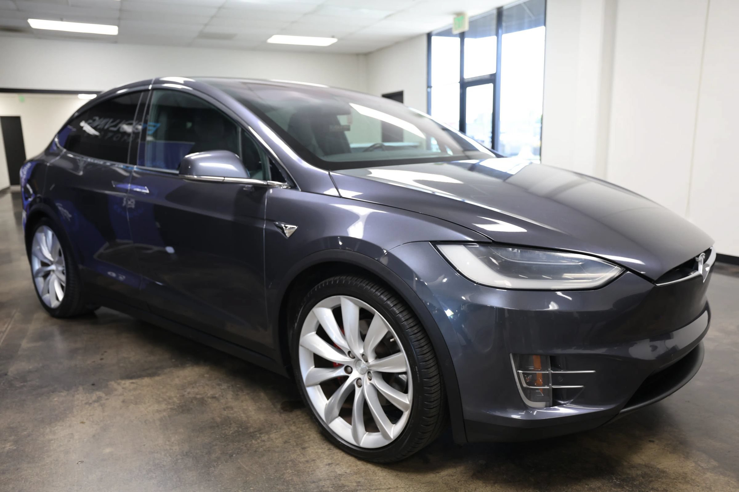 Used 2017 Tesla Model X P100D AWD/4WD image 7