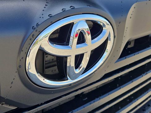 New 2026 Toyota Tundra SR5 AWD/4WD image 16