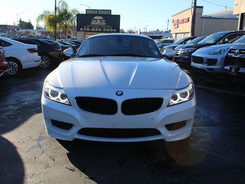 Used 2016 BMW Z4 sDrive28i image 4