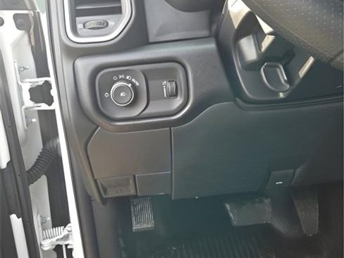 New 2026 RAM 3500 Tradesman w/ Chrome Appearance Group image 11