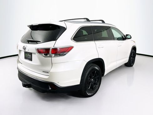 Used 2016 Toyota Highlander Limited image 9