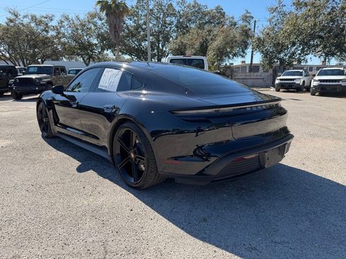 Used 2022 Porsche Taycan 4S image 4