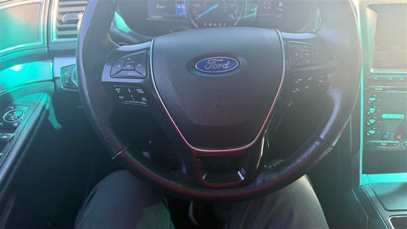 Used 2016 Ford Explorer Limited w/ Equipment Group 301A FWD image 25