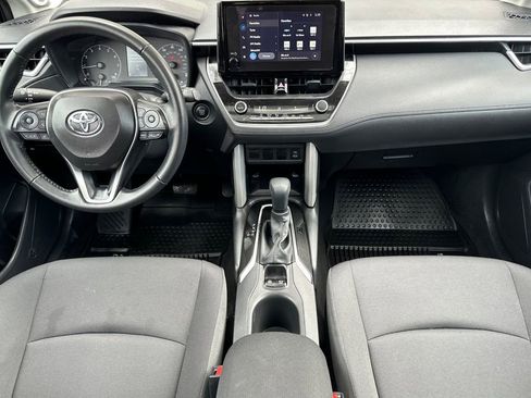 Used 2024 Toyota Corolla Cross LE w/ Moonroof Package AWD/4WD image 13