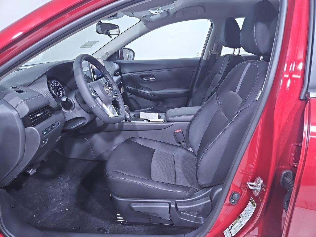 Used 2025 Nissan Sentra SV w/ All-Weather Package FWD image 10