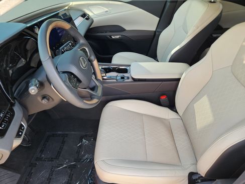 Used 2023 Lexus RX 350 Premium Plus w/ Accessory Package (K3) FWD image 5