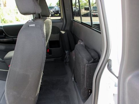 Used 2011 Ford Ranger XLT w/ Bright Trim Group AWD/4WD image 17