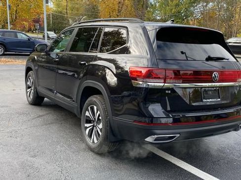 New 2026 Volkswagen Atlas SE image 7