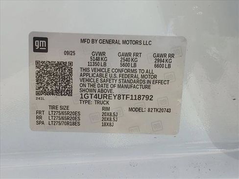 New 2026 GMC Sierra 2500 Denali w/ Denali Reserve Package image 17