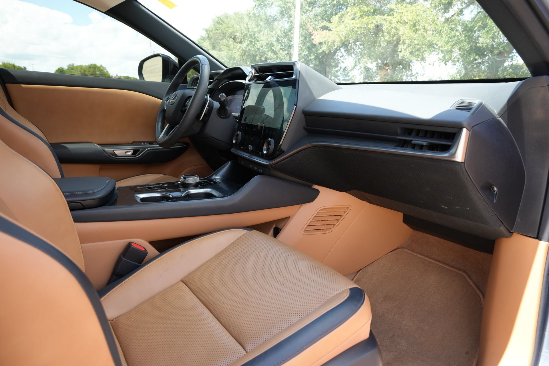 Used 2023 Lexus RZ 450e Premium w/ Accessory Package (Z1) AWD/4WD image 24