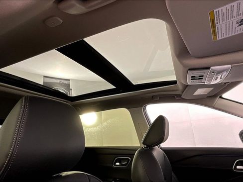 New 2025 Nissan Rogue Platinum AWD/4WD image 20