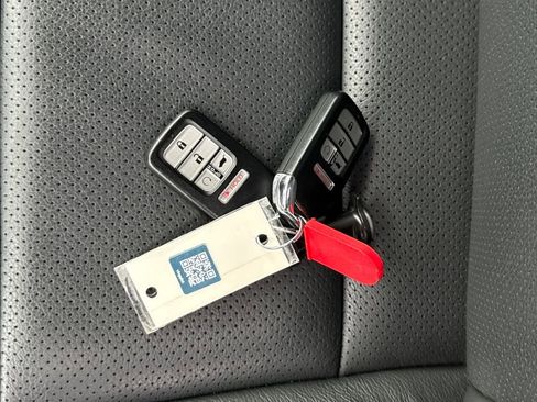 Used 2023 Honda Passport EX-L image 29