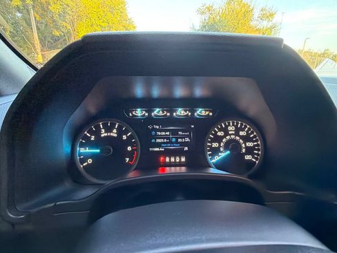 Used 2019 Ford F150 XLT w/ Equipment Group 302A Luxury AWD/4WD image 9