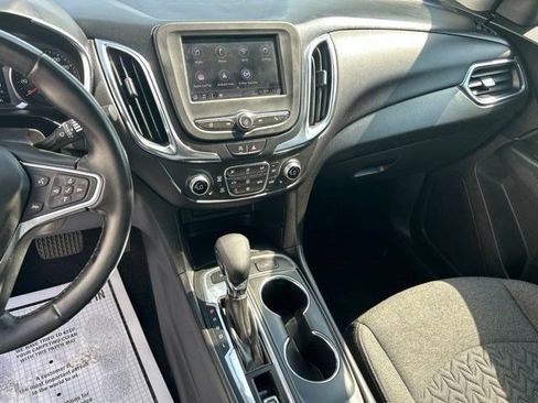Used 2024 Chevrolet Equinox LT AWD/4WD image 19