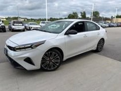 Used 2022 Kia Forte GT w/ GT Technology Package FWD image 1