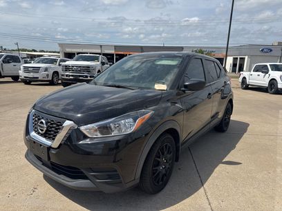 Used 2020 Nissan Kicks S