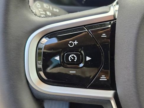 New 2026 Volvo XC90 B6 Plus w/ Protection Package Premier AWD/4WD image 27
