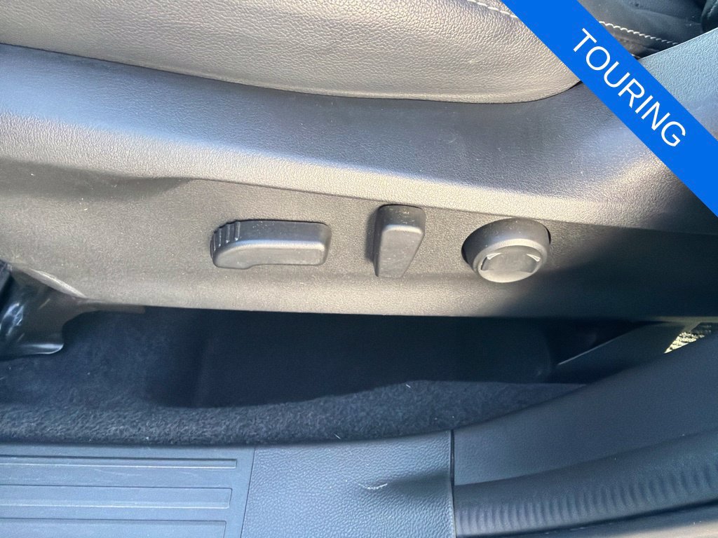 Used 2023 Subaru Forester Touring AWD/4WD image 13