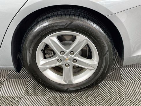 Used 2023 Chevrolet Malibu LS FWD image 31