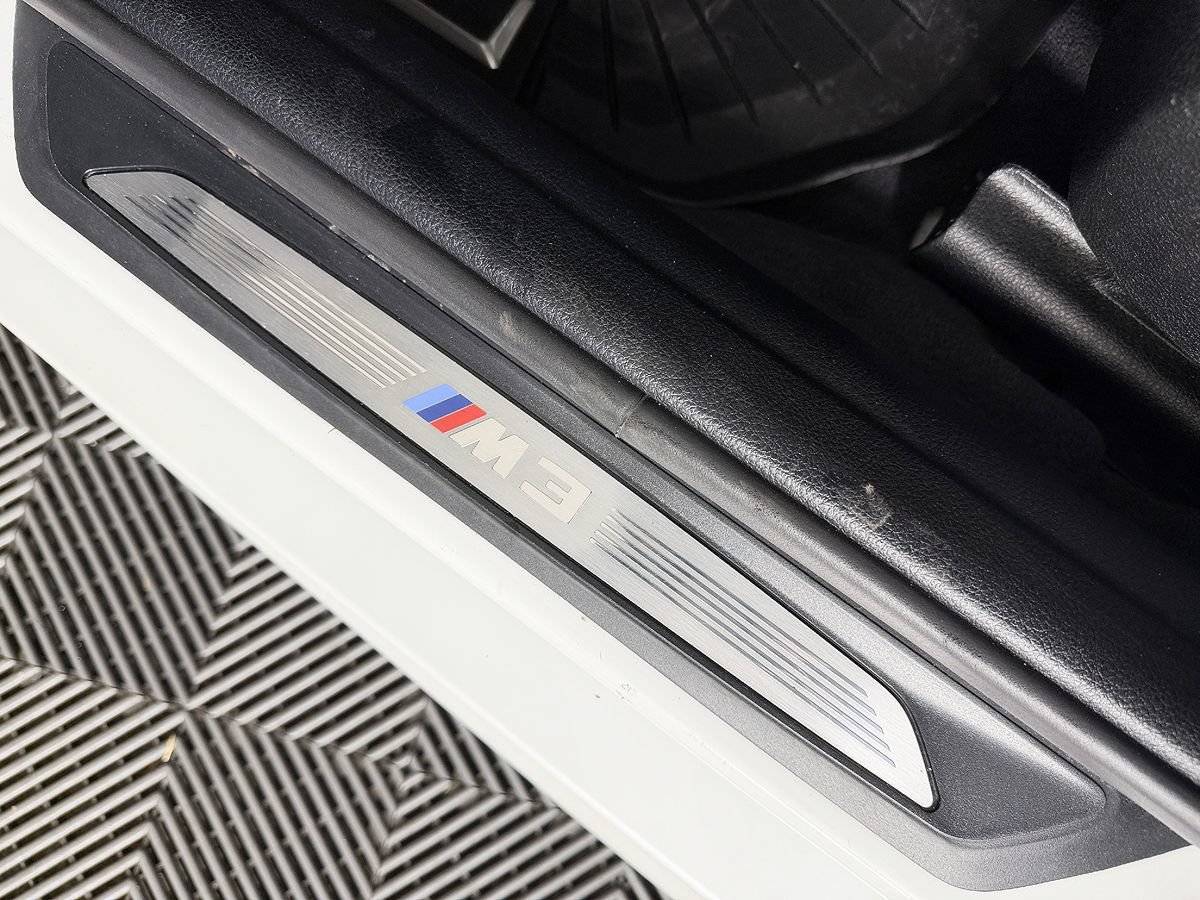 Used 2015 BMW M3 w/ Executive Package RWD image 47