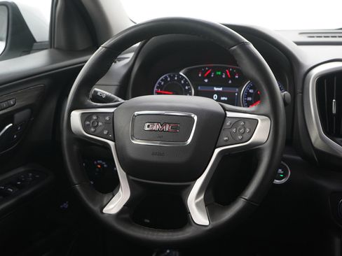 Used 2024 GMC Terrain SLT image 14