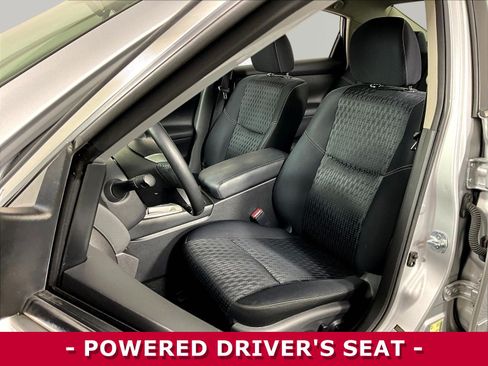 Used 2016 Nissan Altima 2.5 SV FWD image 21
