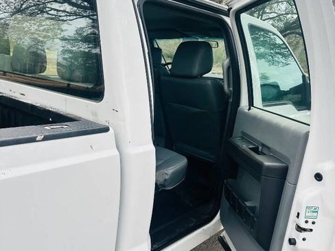 Used 2015 Ford F350 XL w/ Power Equipment Group image 19