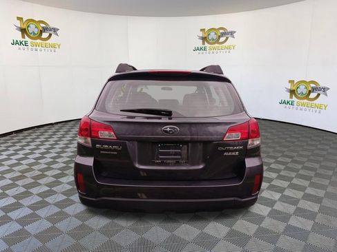 Used 2012 Subaru Outback 2.5i image 9