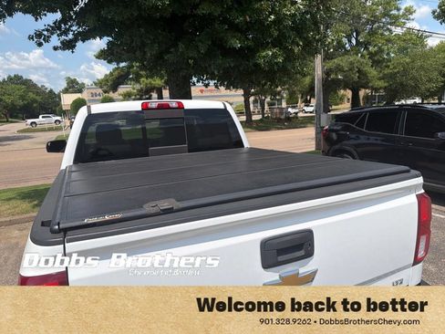 Used 2017 Chevrolet Silverado 1500 LTZ RWD image 8