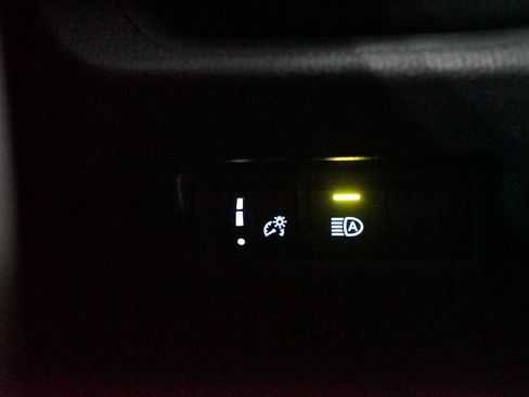 Certified 2023 Toyota RAV4 LE image 23