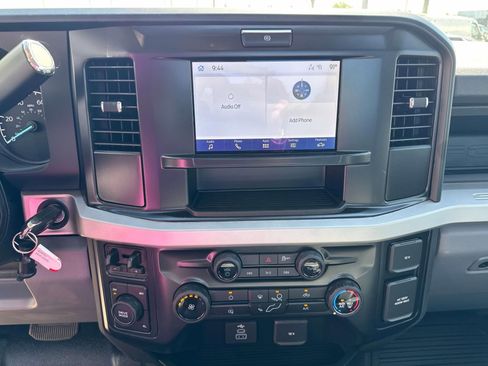 New 2025 Ford F550 4x4 Regular Cab Super Duty image 31