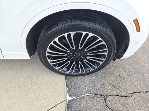 Certified 2023 Lincoln Aviator Black Label w/ Dynamic Handling Package image 26