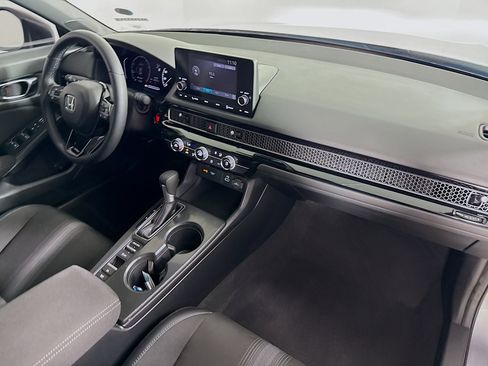 Used 2024 Honda Civic Sport image 34